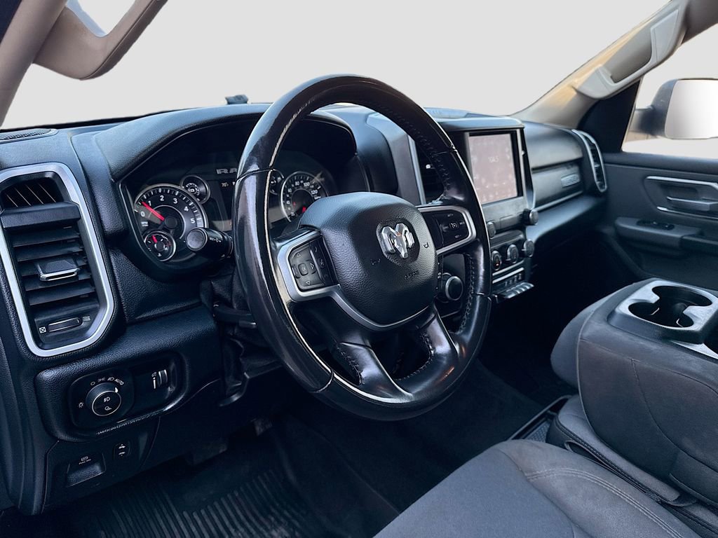 Used 2020 RAM 1500 Big Horn AWD/4WD image 11