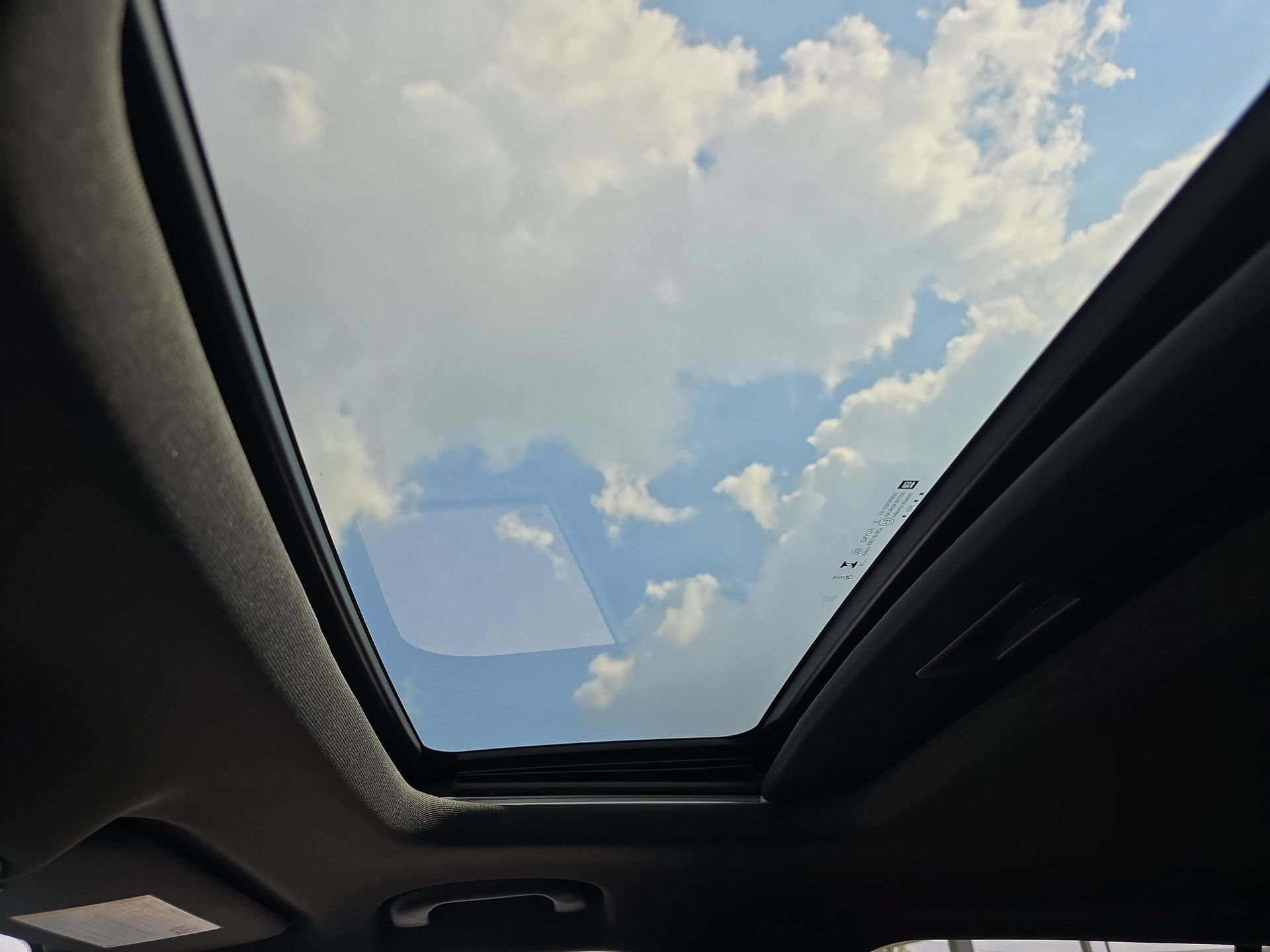 New 2026 Chevrolet Trax RS w/ Sunroof Package FWD image 26