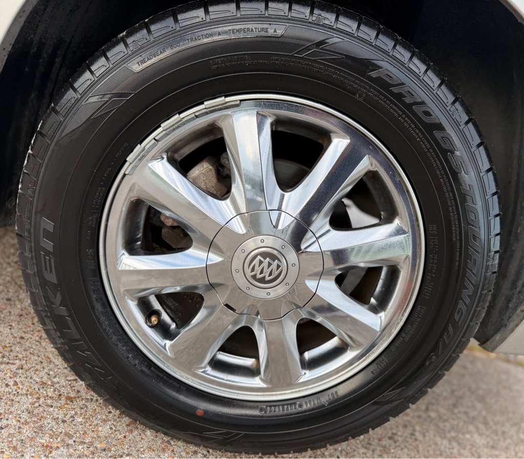 Used 2008 Buick LaCrosse CX FWD image 19