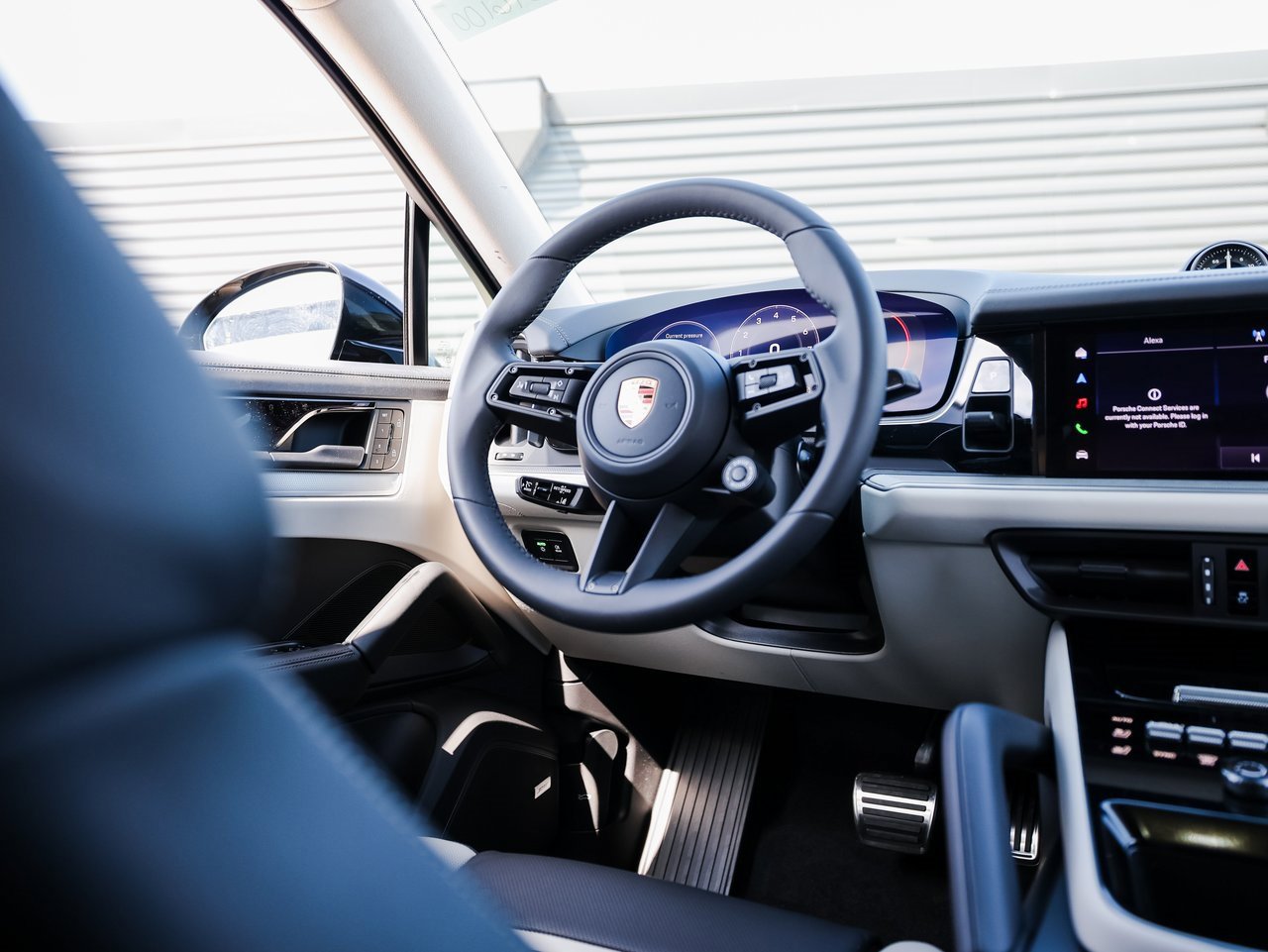 New 2026 Porsche Cayenne S image 25