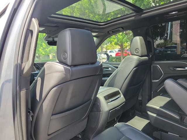 Used 2022 Cadillac Escalade ESV Sport w/ Touring Package RWD image 10