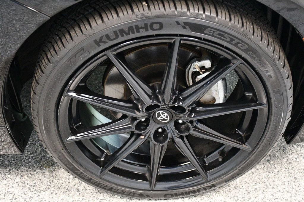 Used 2023 Toyota GR86 Premium RWD image 21