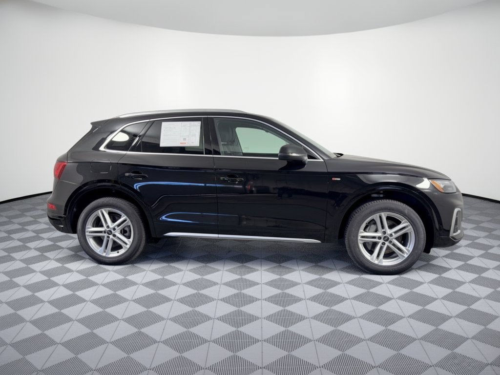 Certified 2024 Audi Q5 e Premium Plus w/ Premium Plus Package AWD/4WD image 8