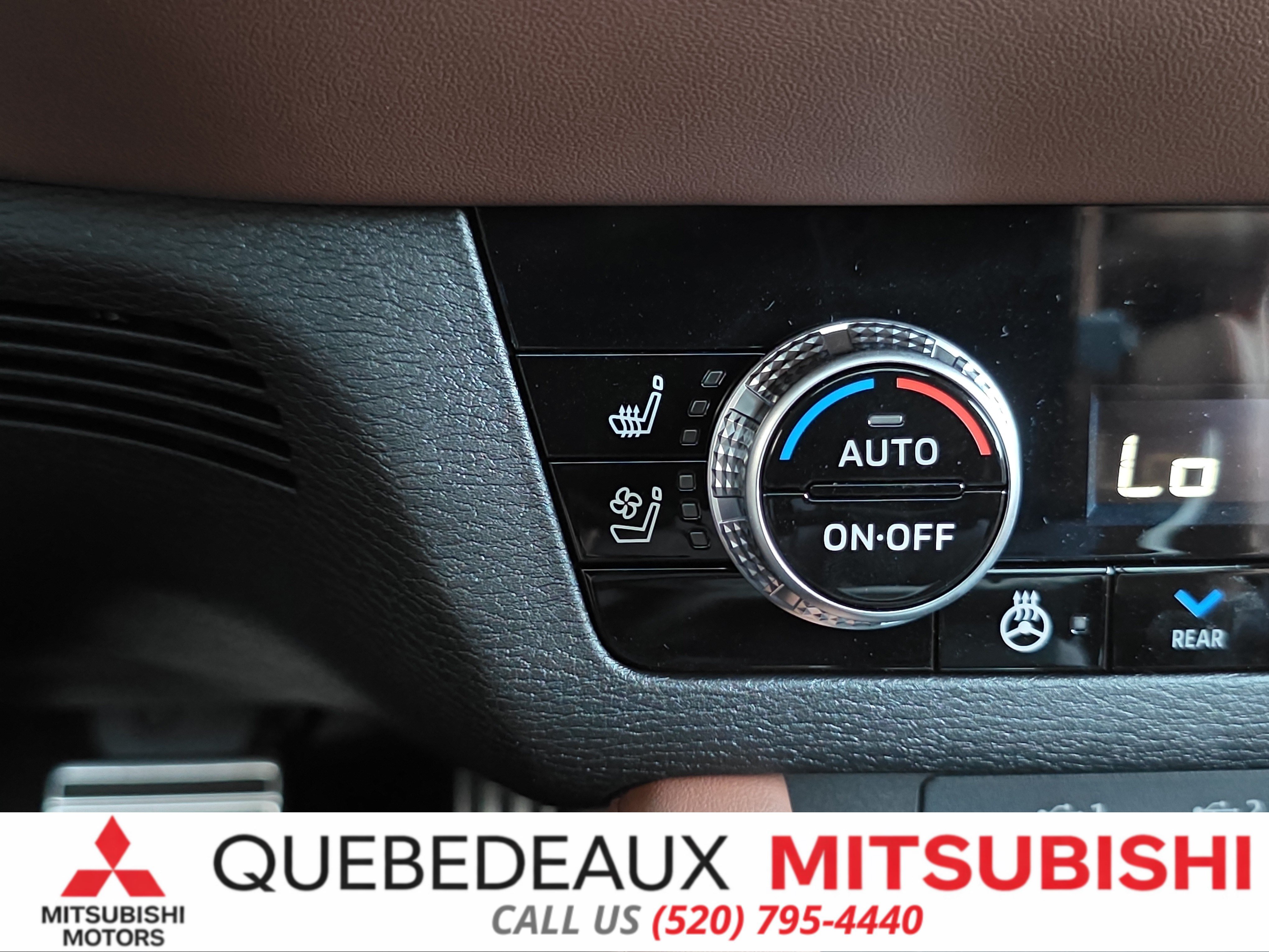 New 2026 Mitsubishi Outlander SEL FWD image 23
