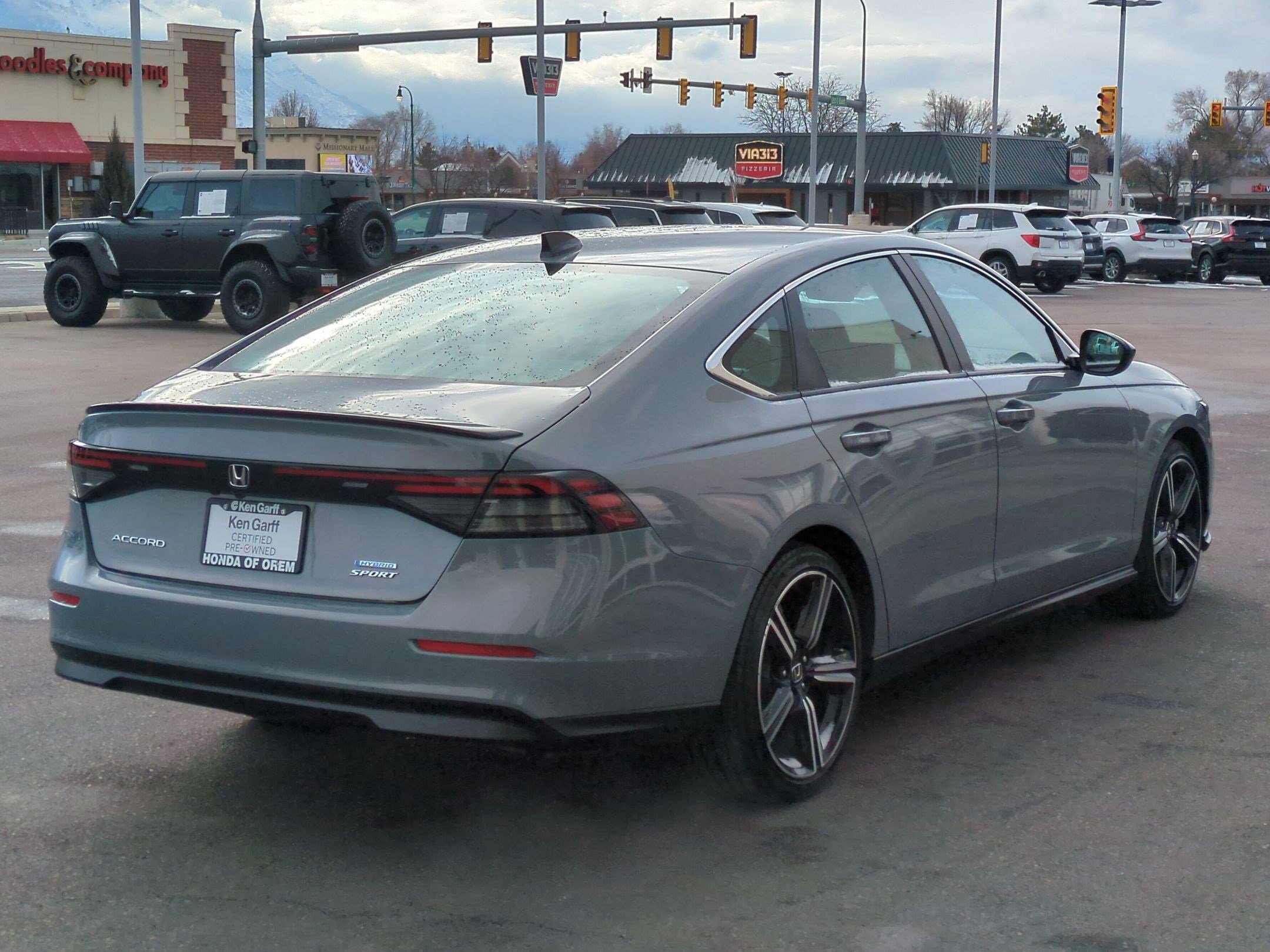 Used 2023 Honda Accord Sport image 3