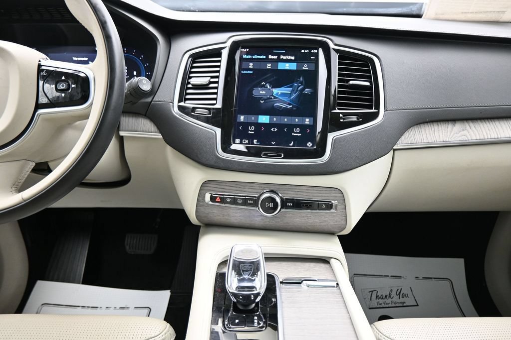 Used 2024 Volvo XC90 B6 Ultimate AWD/4WD image 18