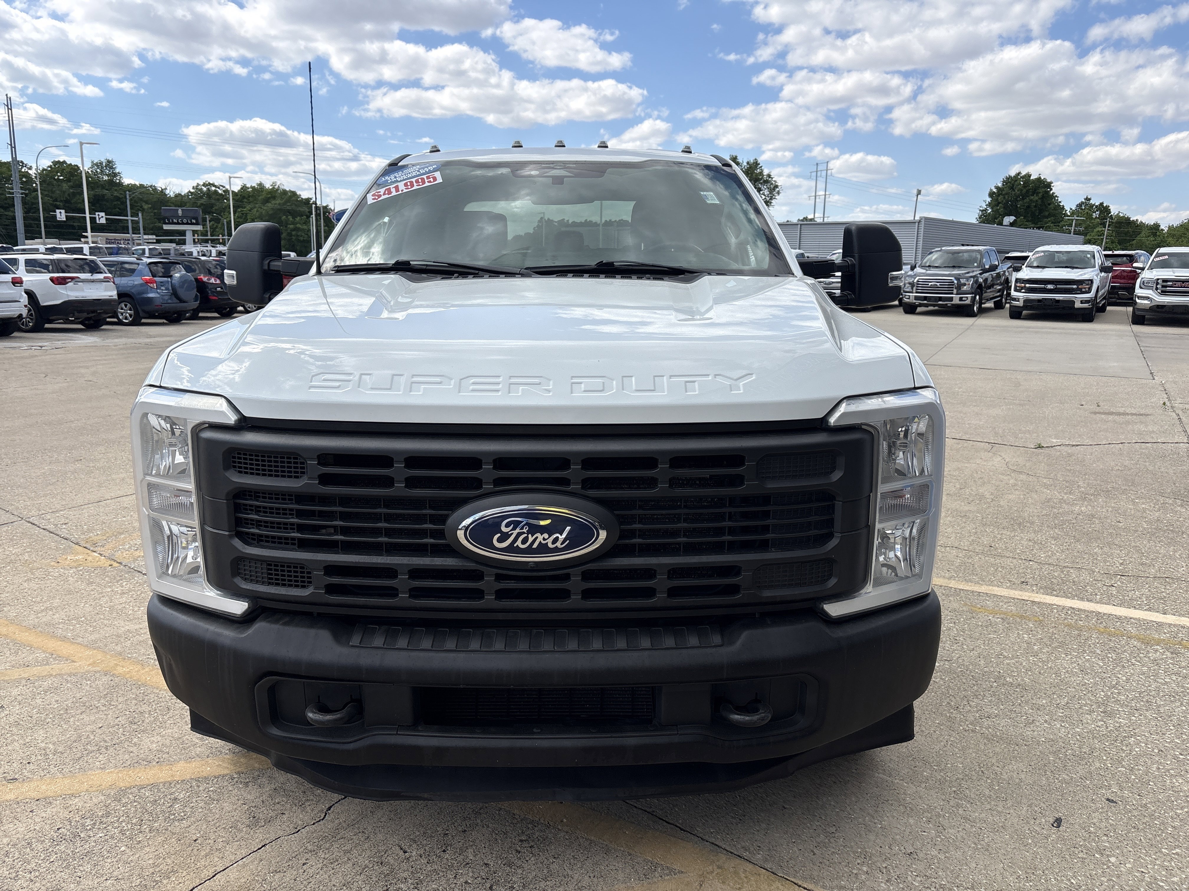 Used 2023 Ford F350 XL w/ 360-Degree Camera Package RWD image 2
