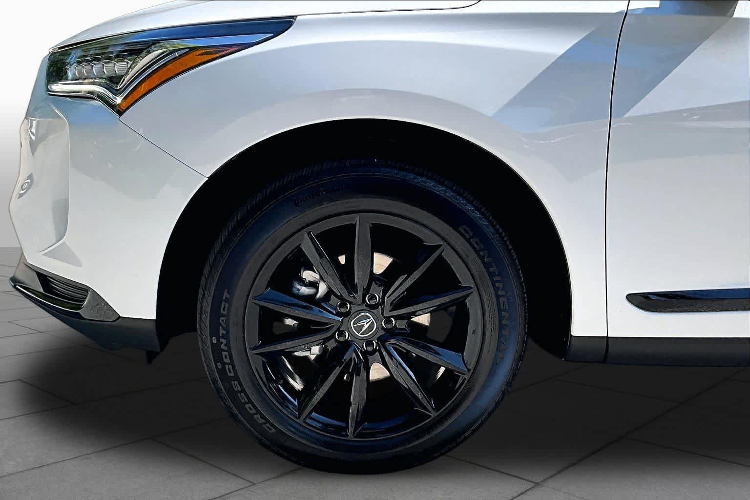 Certified 2025 Acura RDX SH-AWD image 11