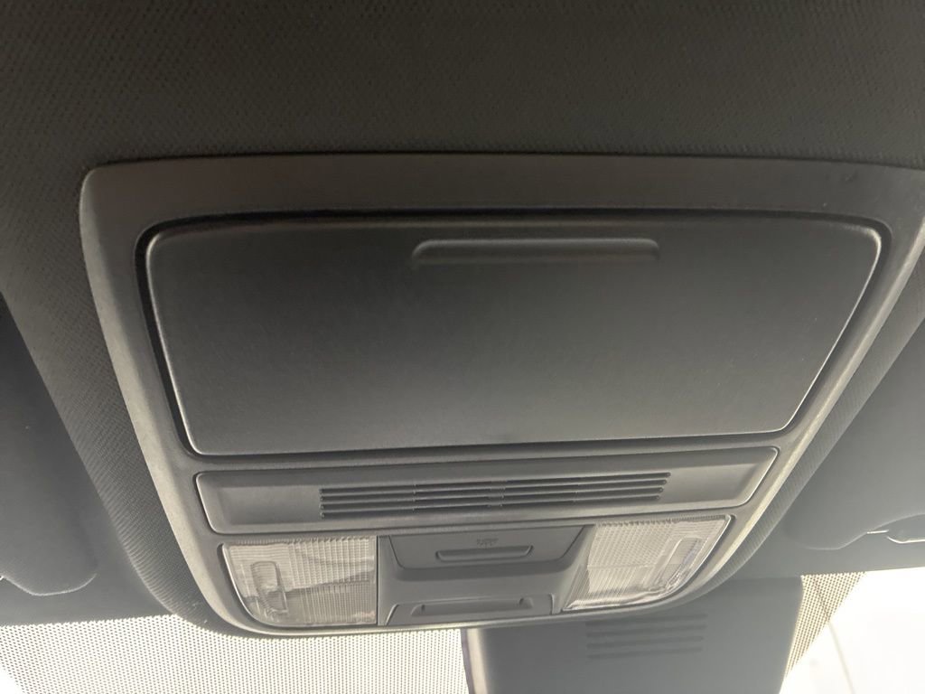 Used 2018 Honda Accord Sport image 19