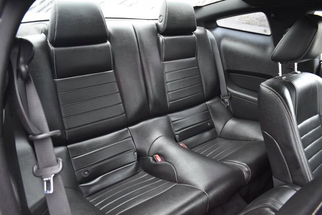 Used 2011 Ford Mustang GT Premium image 13