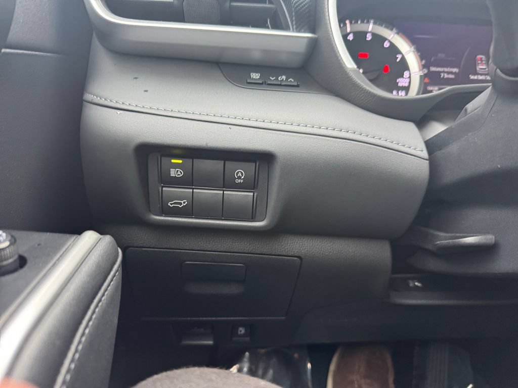 Used 2023 Toyota Highlander XSE AWD/4WD image 28
