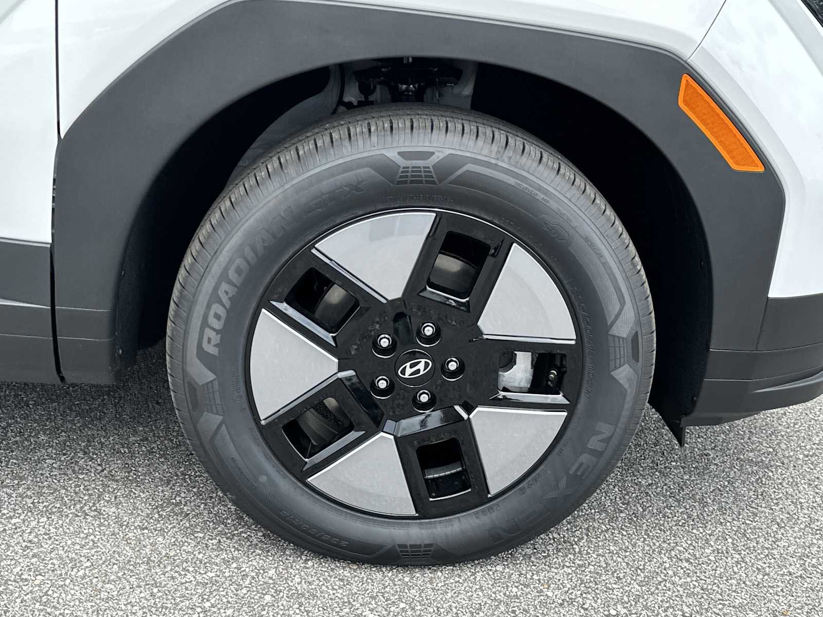 New 2026 Hyundai Santa Fe SEL FWD image 7