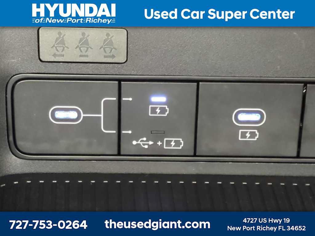 Certified 2025 Hyundai Kona SE FWD image 22