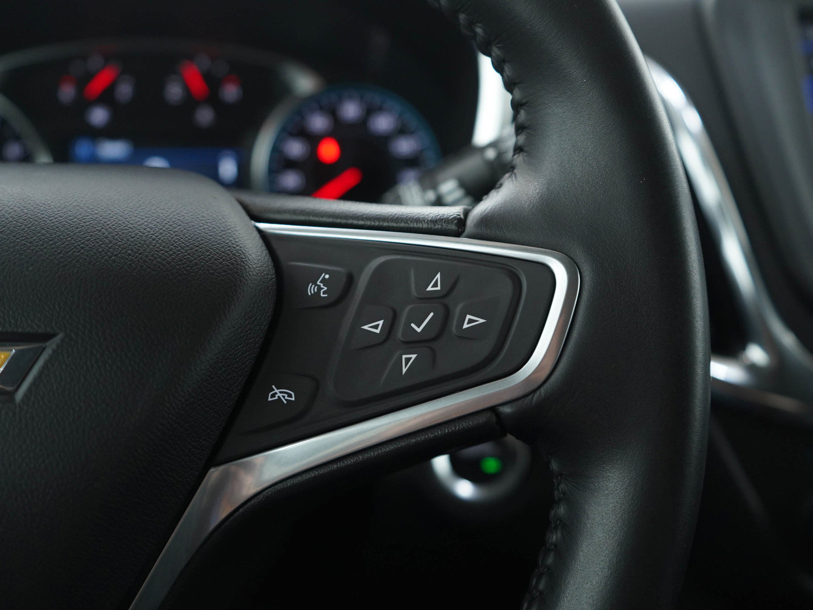 Used 2022 Chevrolet Equinox LT image 28