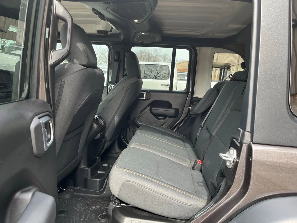 Used 2025 Jeep Wrangler Unlimited Sport S 4xe w/ Convenience Group image 31