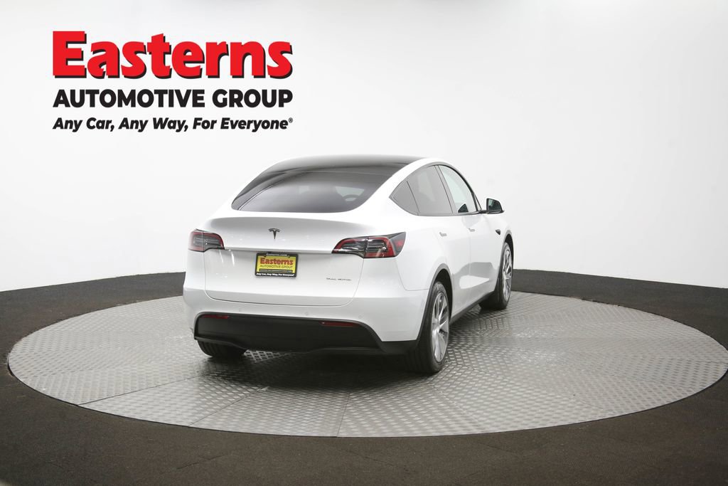 Used 2022 Tesla Model Y Long Range image 37