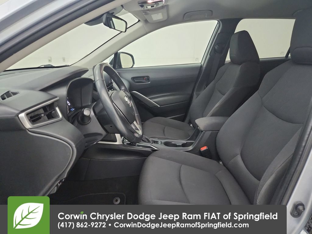 Used 2022 Toyota Corolla Cross LE FWD image 19