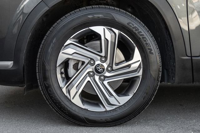 Used 2023 Hyundai Santa Fe SEL image 13