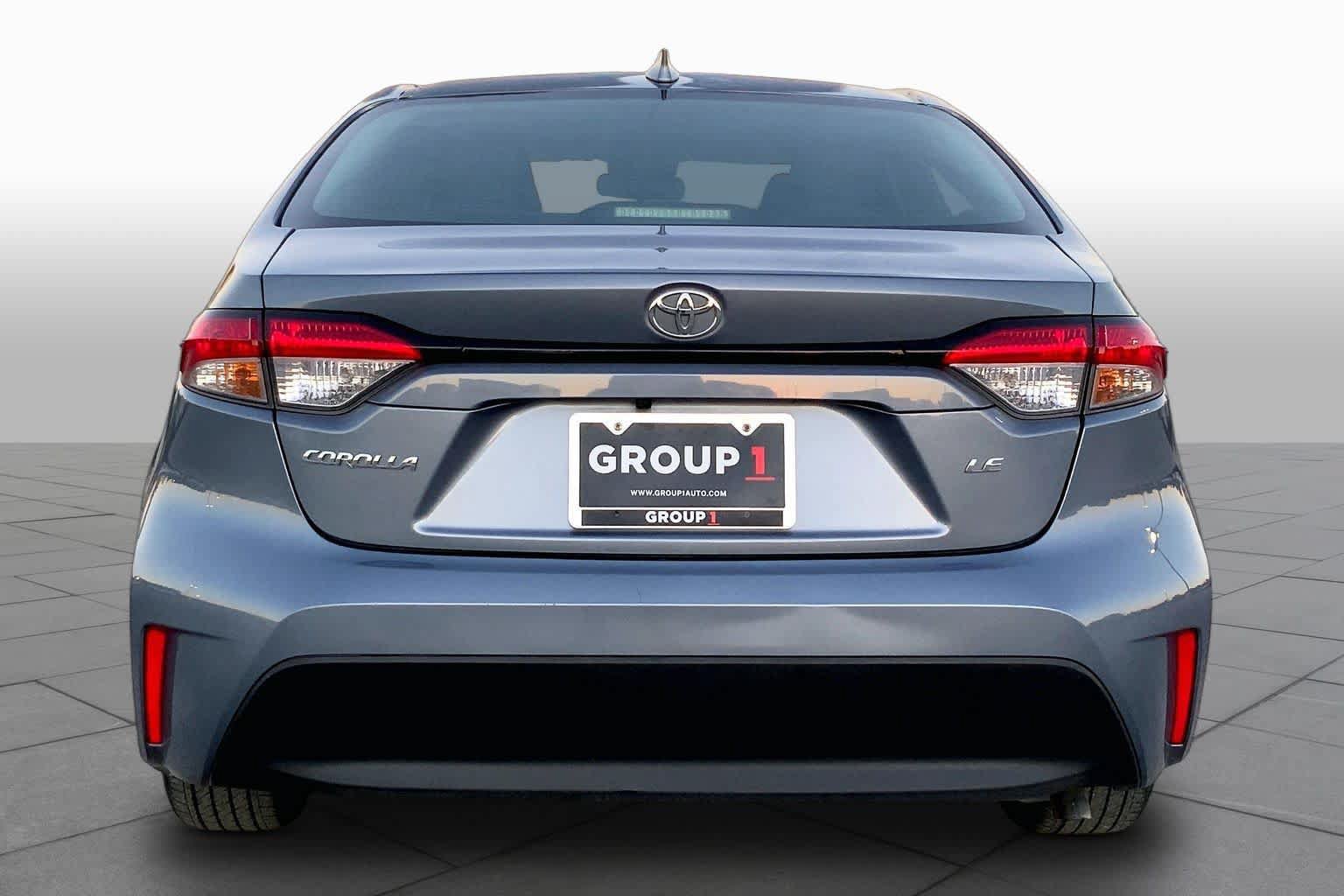 Used 2024 Toyota Corolla LE FWD image 5