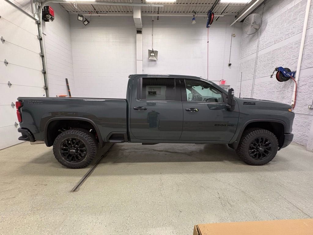 New 2026 Chevrolet Silverado 2500 LTZ w/ LTZ Plus Package AWD/4WD image 3