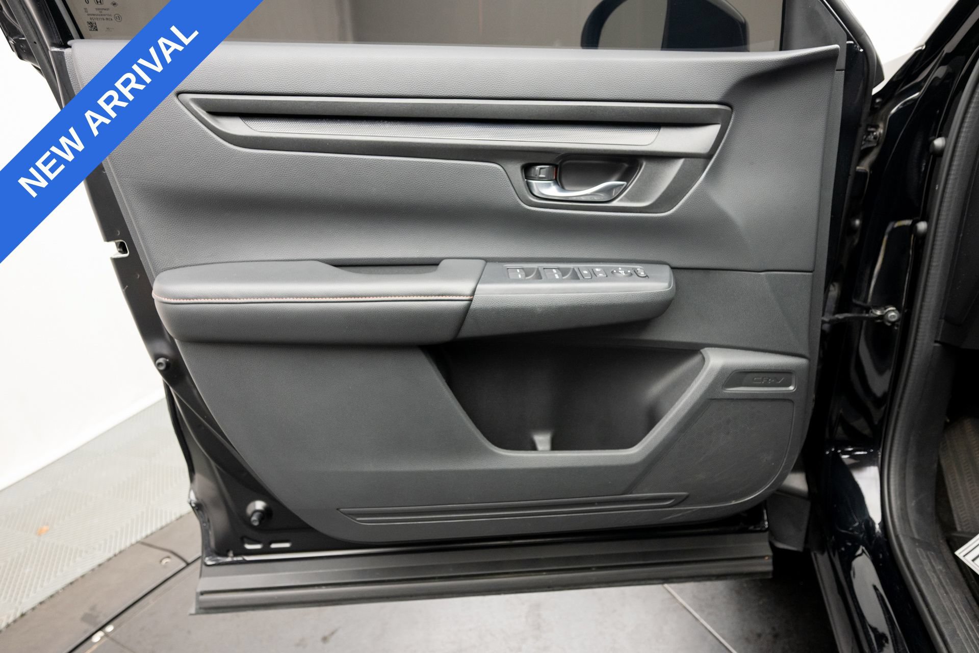Used 2024 Honda CR-V Sport image 24