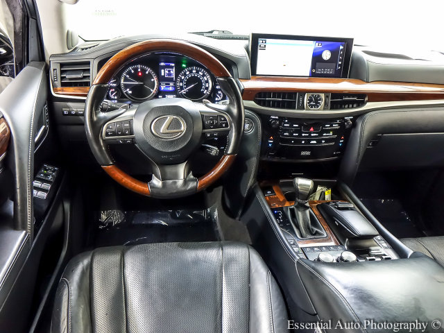 Used 2019 Lexus LX 570 4WD image 14