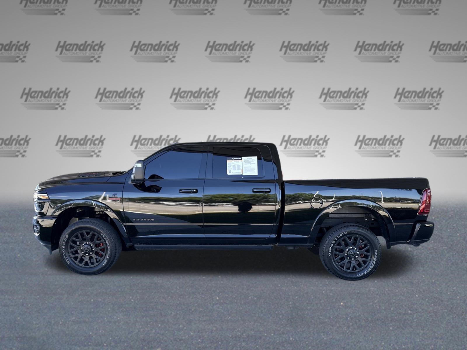 Used 2025 RAM 2500 Limited AWD/4WD image 7