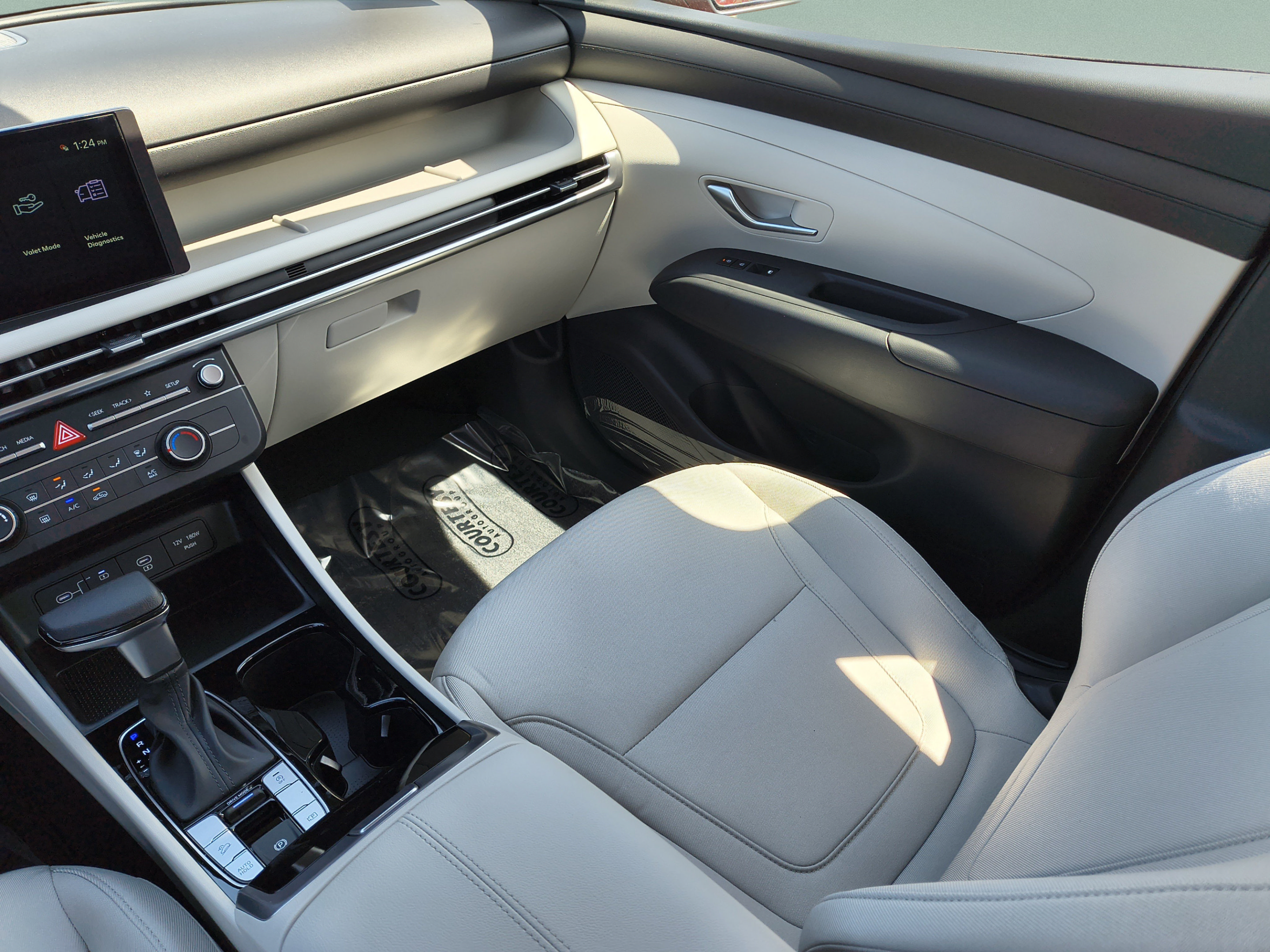 New 2026 Hyundai Tucson SE FWD image 13