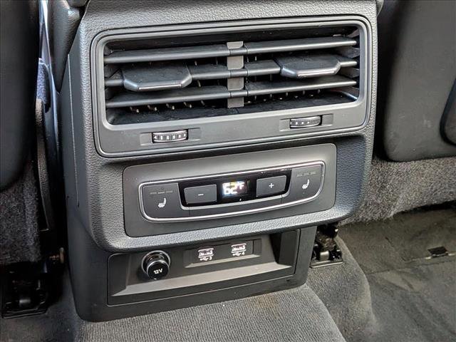 Used 2019 Audi Q8 Premium w/ Convenience Package image 18