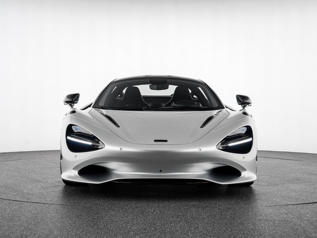 New 2027 McLaren 750S RWD image 5