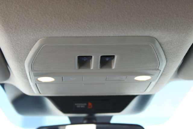 Used 2026 Nissan Kicks SV w/ SV Premium Package FWD image 16