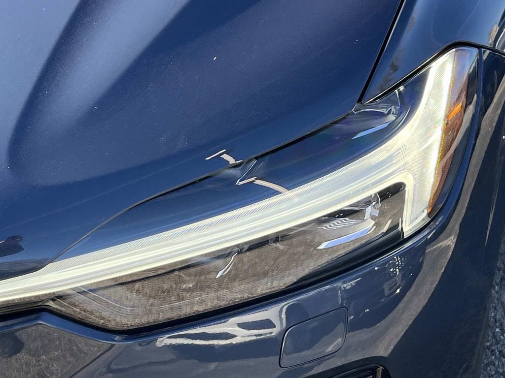 New 2026 Volvo XC60 B5 Ultra w/ Climate Package image 9