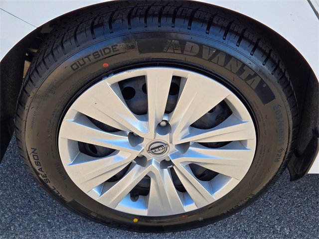 Used 2024 Nissan Sentra S image 10