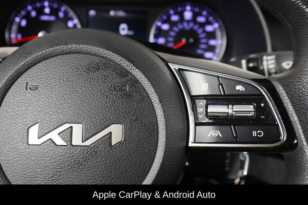 Used 2024 Kia Forte LXS image 11