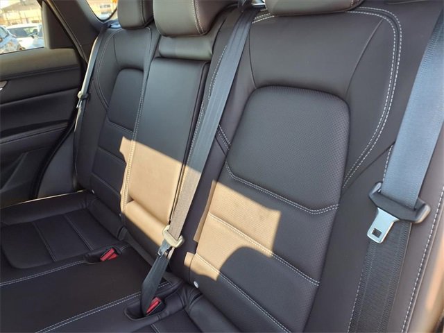 Used 2025 MAZDA CX-5 Signature image 10