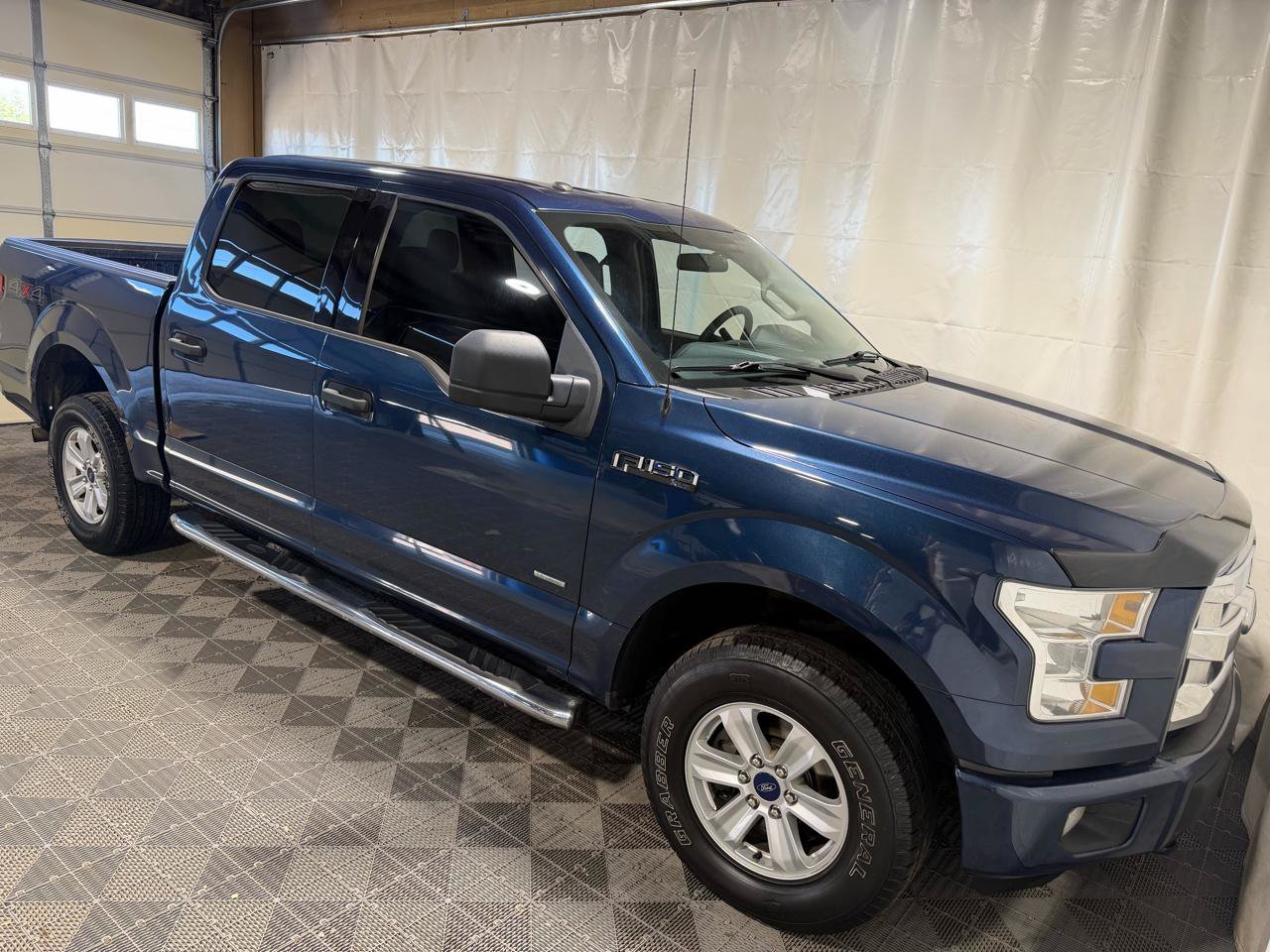 Used 2016 Ford F150 XLT AWD/4WD image 9