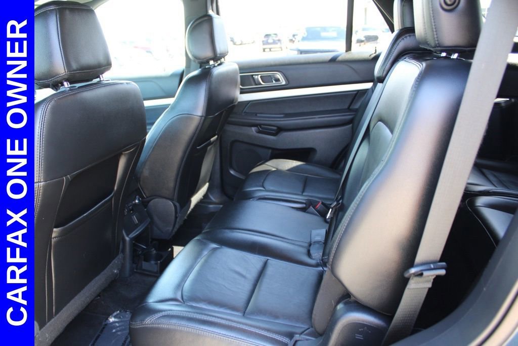 Used 2016 Ford Explorer XLT w/ Equipment Group 202A AWD/4WD image 27