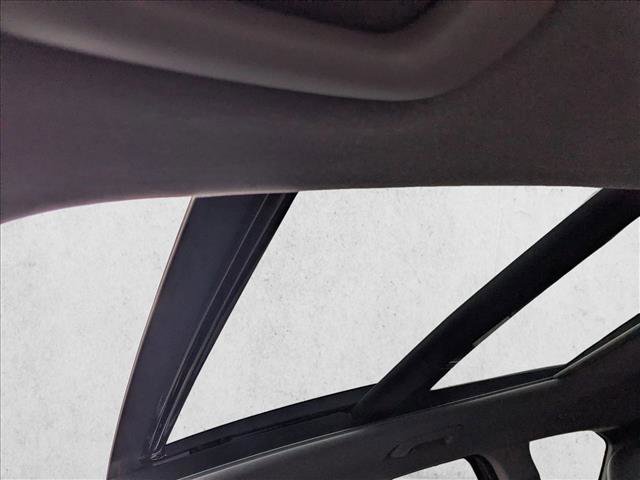 Used 2019 Hyundai Santa Fe Limited image 14