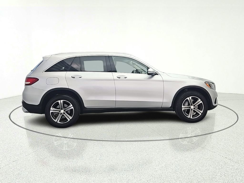 Used 2016 Mercedes-Benz GLC 300 4MATIC image 8