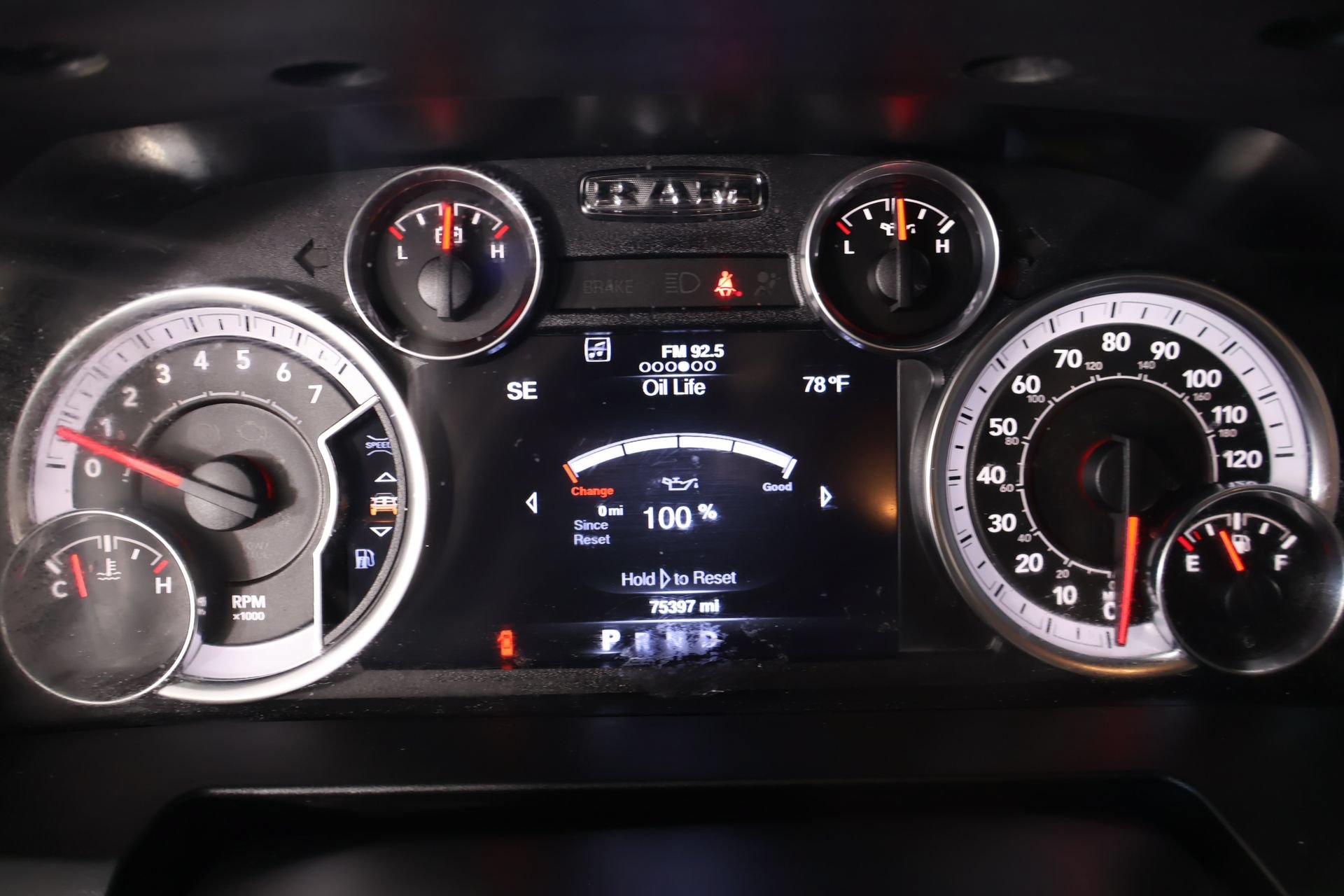 Used 2016 RAM 1500 Big Horn AWD/4WD image 4