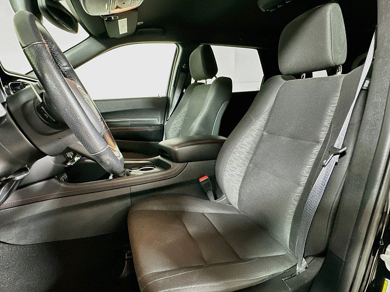 Used 2025 Dodge Durango GT AWD/4WD image 11