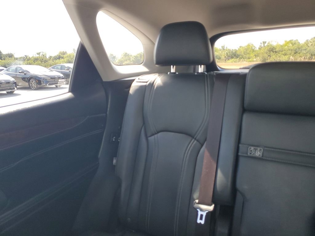 Used 2018 Lexus RX 350L FWD image 12