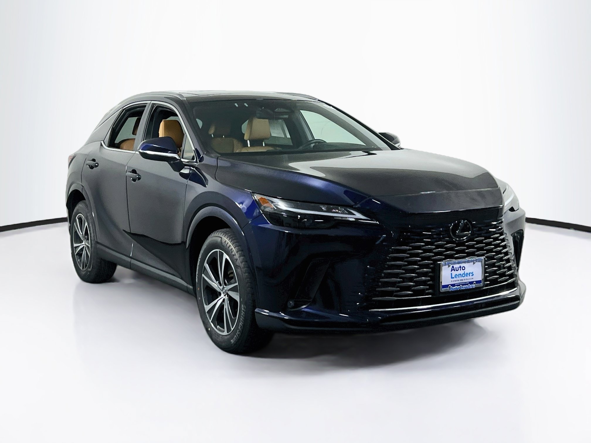 Used 2023 Lexus RX 350h w/ Accessory Package (Z1) AWD/4WD image 3