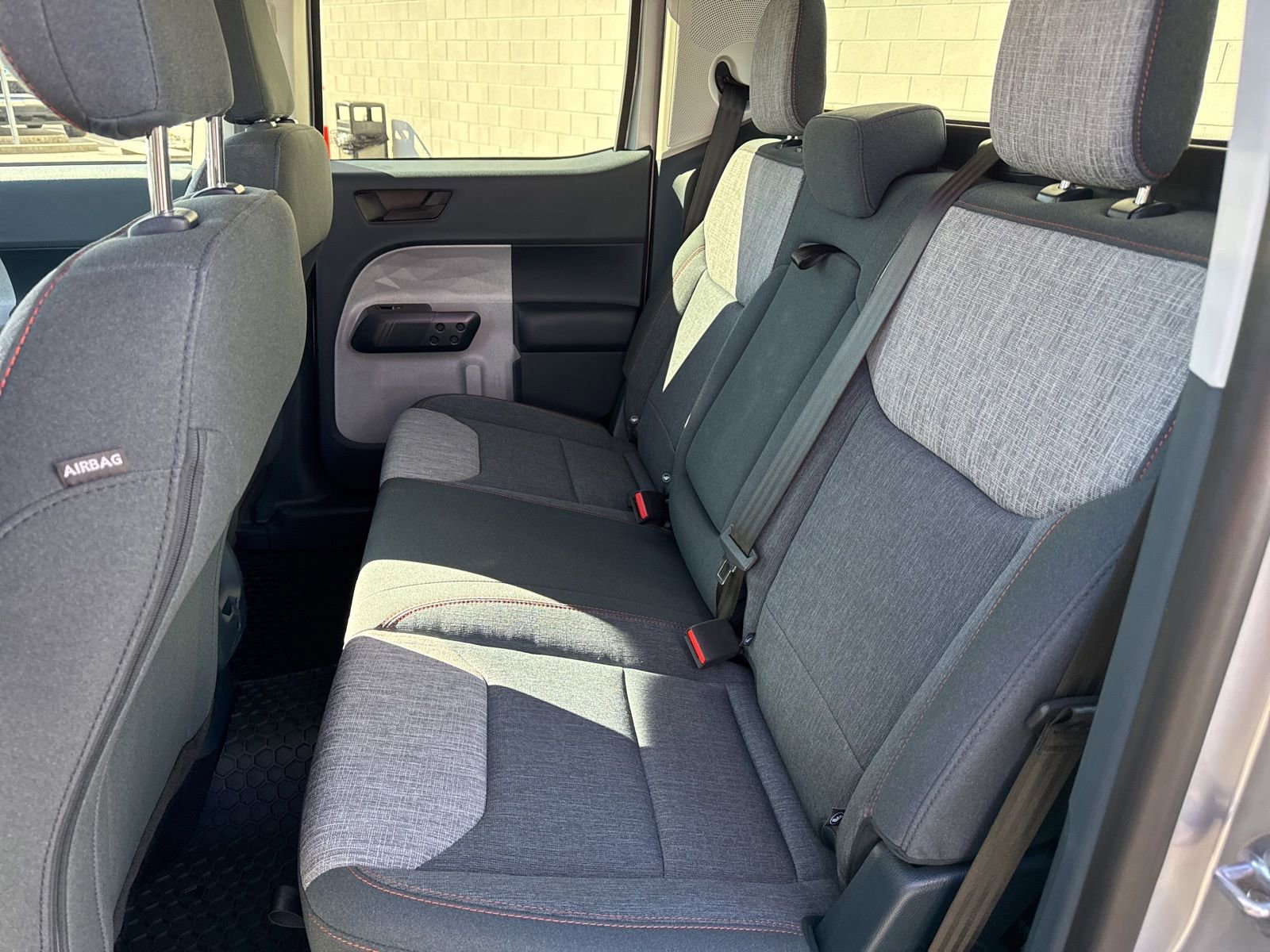 Used 2023 Ford Maverick XLT image 11