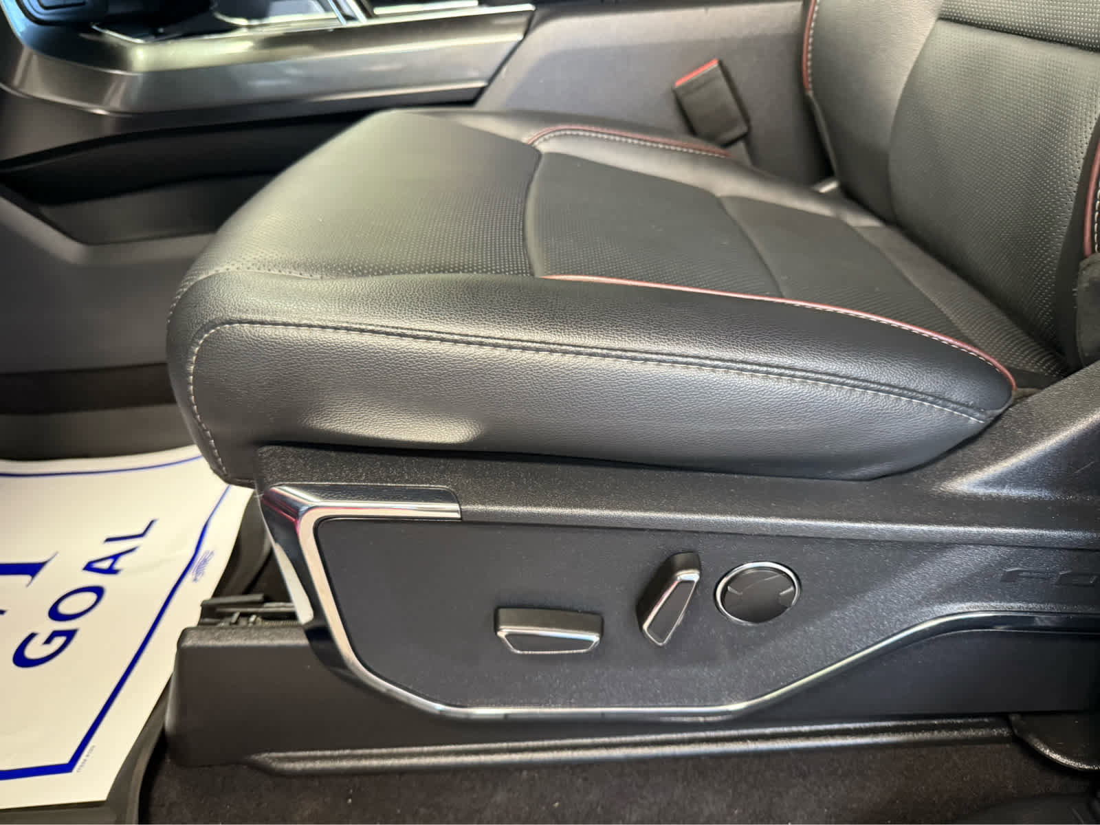 Used 2023 Ford F150 Lariat w/ Equipment Group 502A High image 13