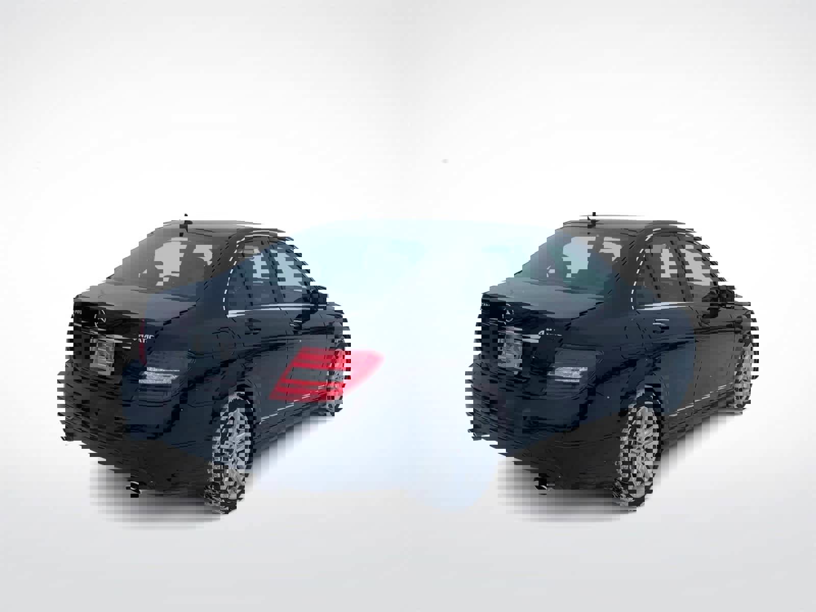 Used 2013 Mercedes-Benz C 300 Sport image 8