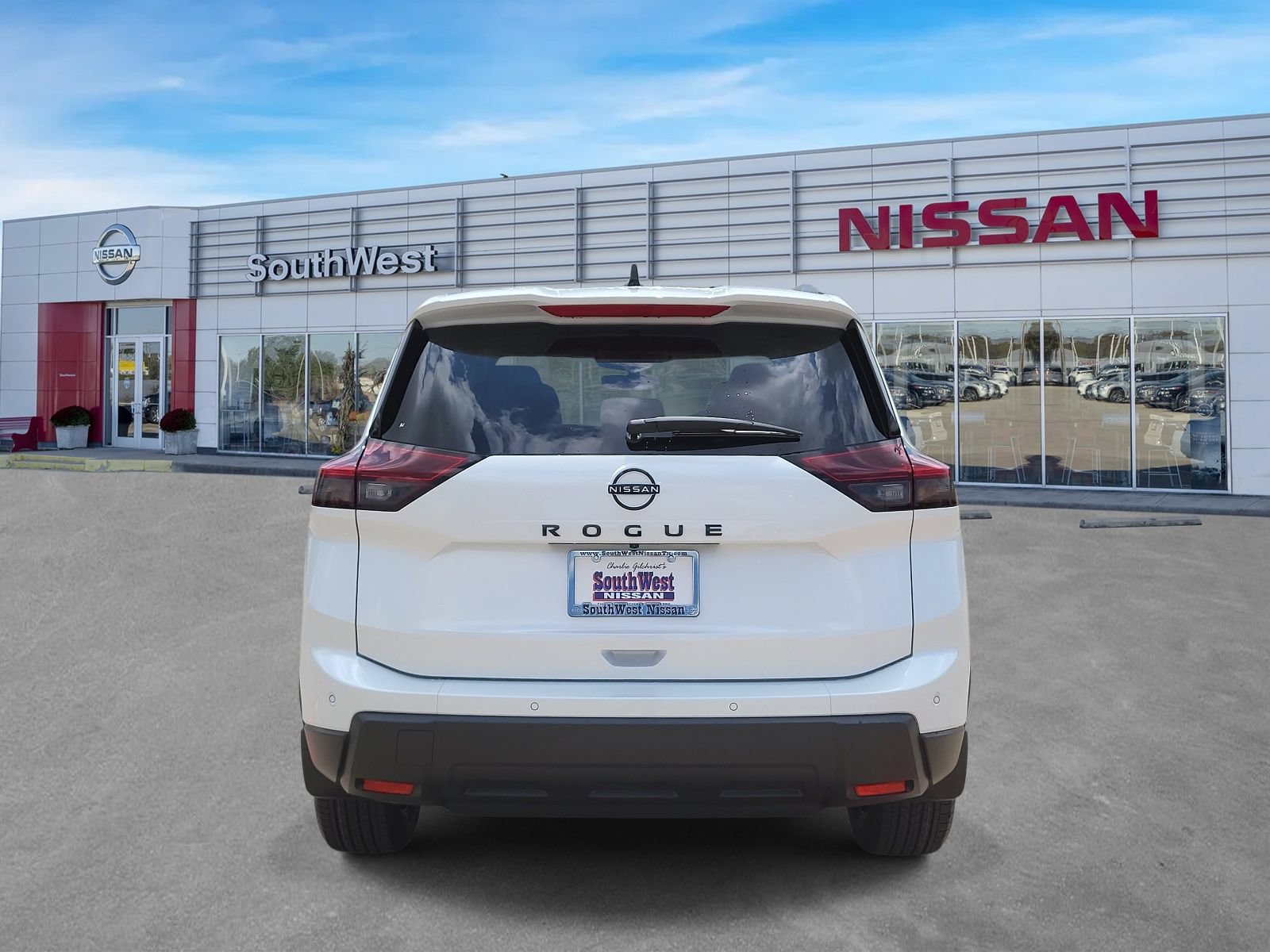 New 2026 Nissan Rogue Dark Armor FWD image 6