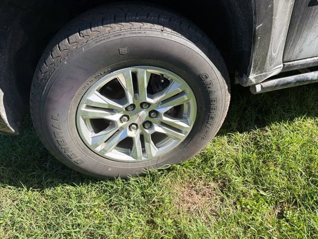 Used 2019 GMC Canyon SLE w/ SLE Convenience Package image 3