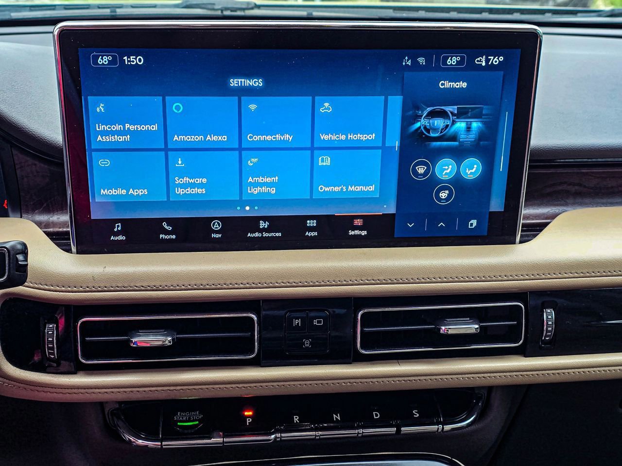 Used 2022 Lincoln Nautilus Reserve w/ Equipment Group 201A image 18