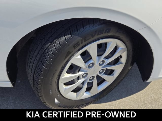 Certified 2022 Kia Forte Sedan FWD image 6
